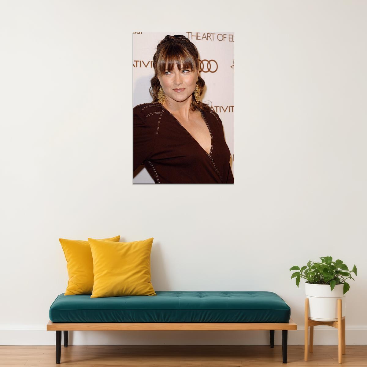 Lucy Lawless 80s 90s Celebrity Tv Series Actor Poster Wall Art Print Home Wall Decor - xonomax