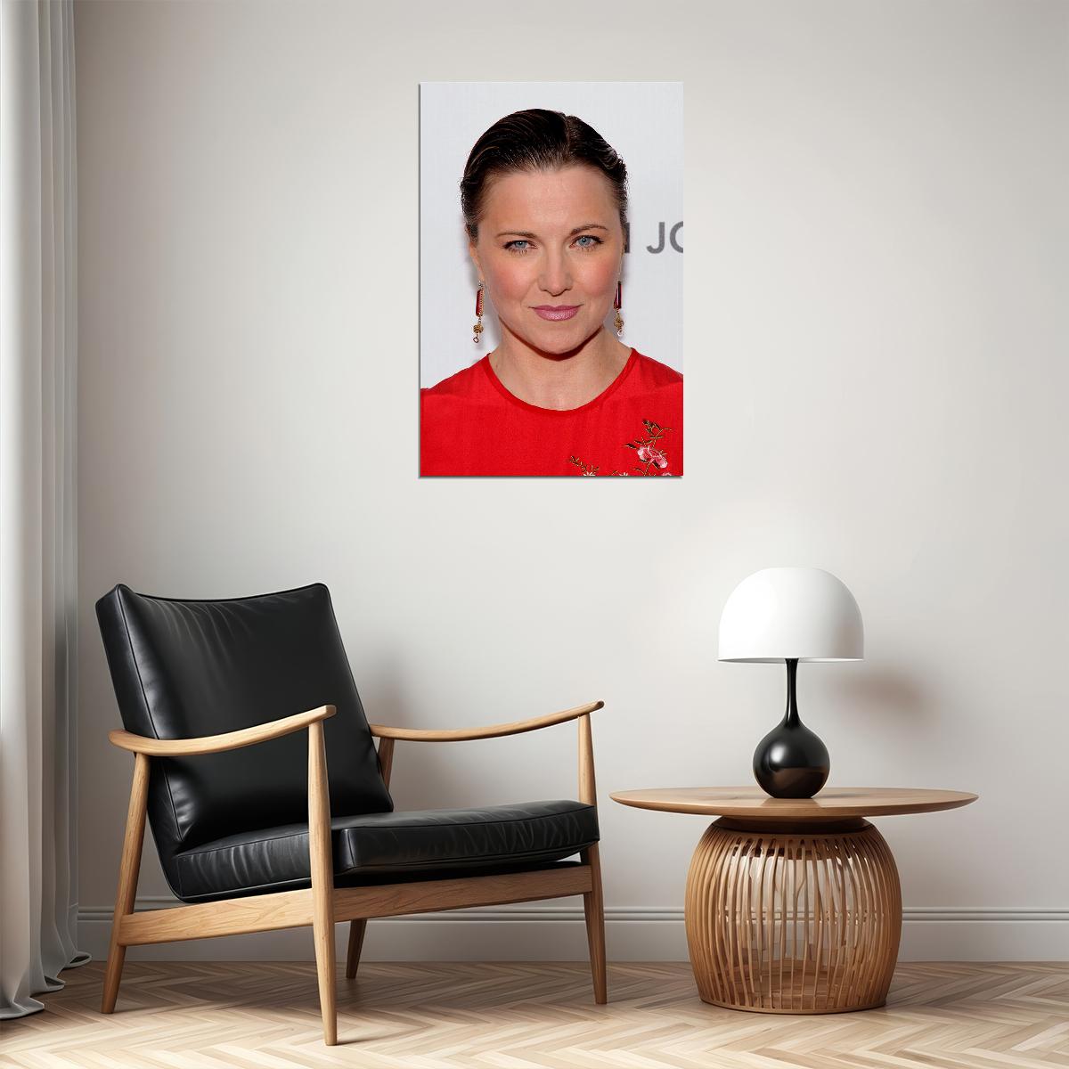 Lucy Lawless 80s 90s Celebrity Cinema Actor Poster Wall Art Print Home Wall Decor - xonomax