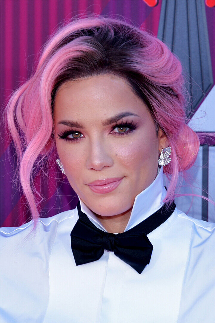 Halsey Celebrity Musician Movie Actress Poster Wall Art Print Home Wall Decor - xonomax