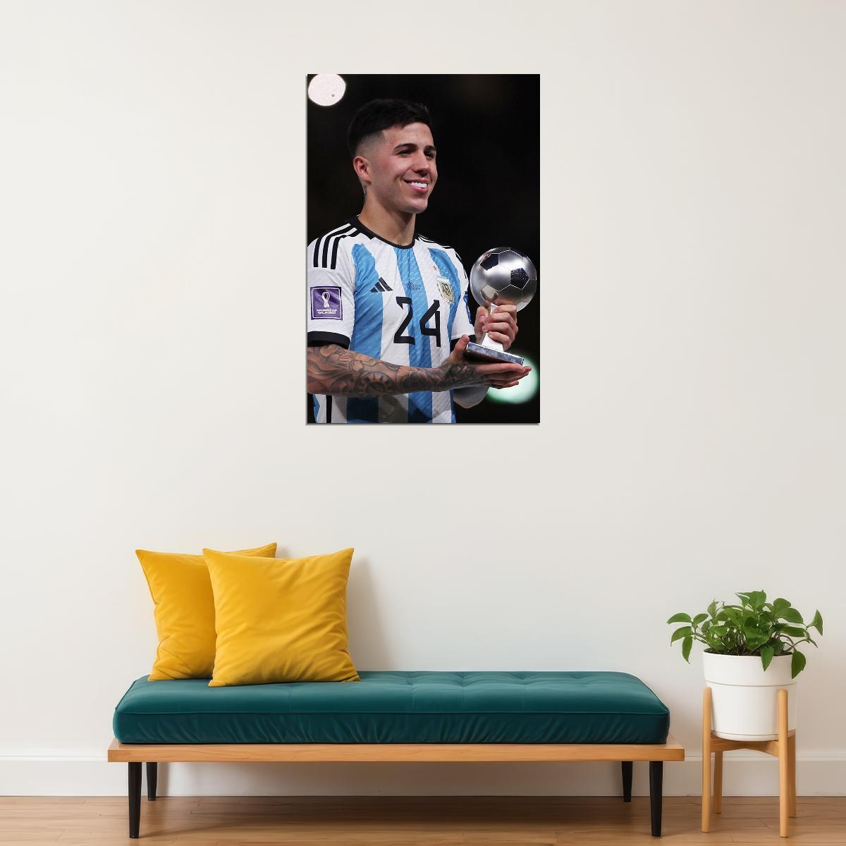 Enzo Fernandez Argentina Football 2022 Best Young Player Soccer Poster Wall Art Print Home Wall Decor - xonomax