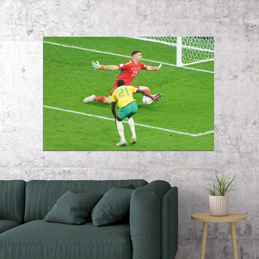 Argentina Goalkeeper Emiliano Martinez Football World Soccer Poster Wall Art Print Home Wall Decor - xonomax