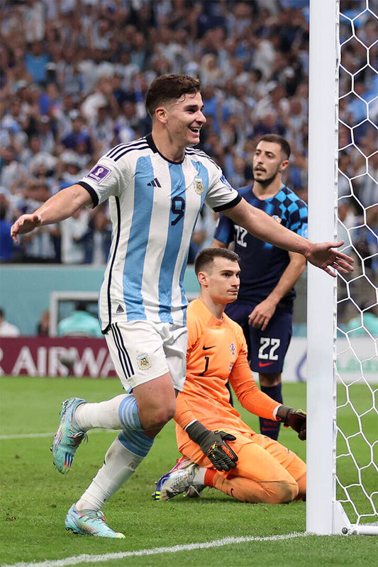 Julian Alvarez Goal Celebration Argentina World Cup Poster Wall Art Print Home Wall Decor - xonomax