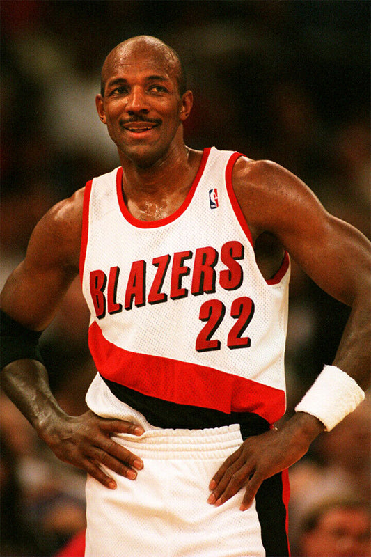 Clyde Drexler American Basketball Sports Poster Wall Art Print Home Wall Decor - xonomax