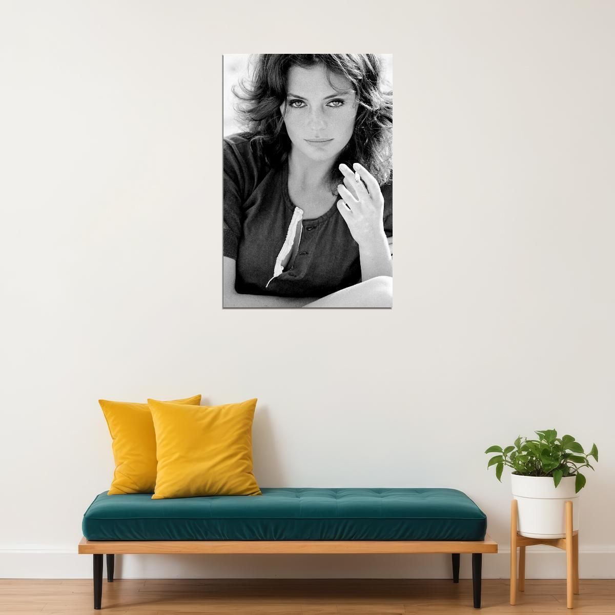 Jacqueline Bisset Tv Series Actress Artist Poster Wall Art Print Home Wall Decor - xonomax