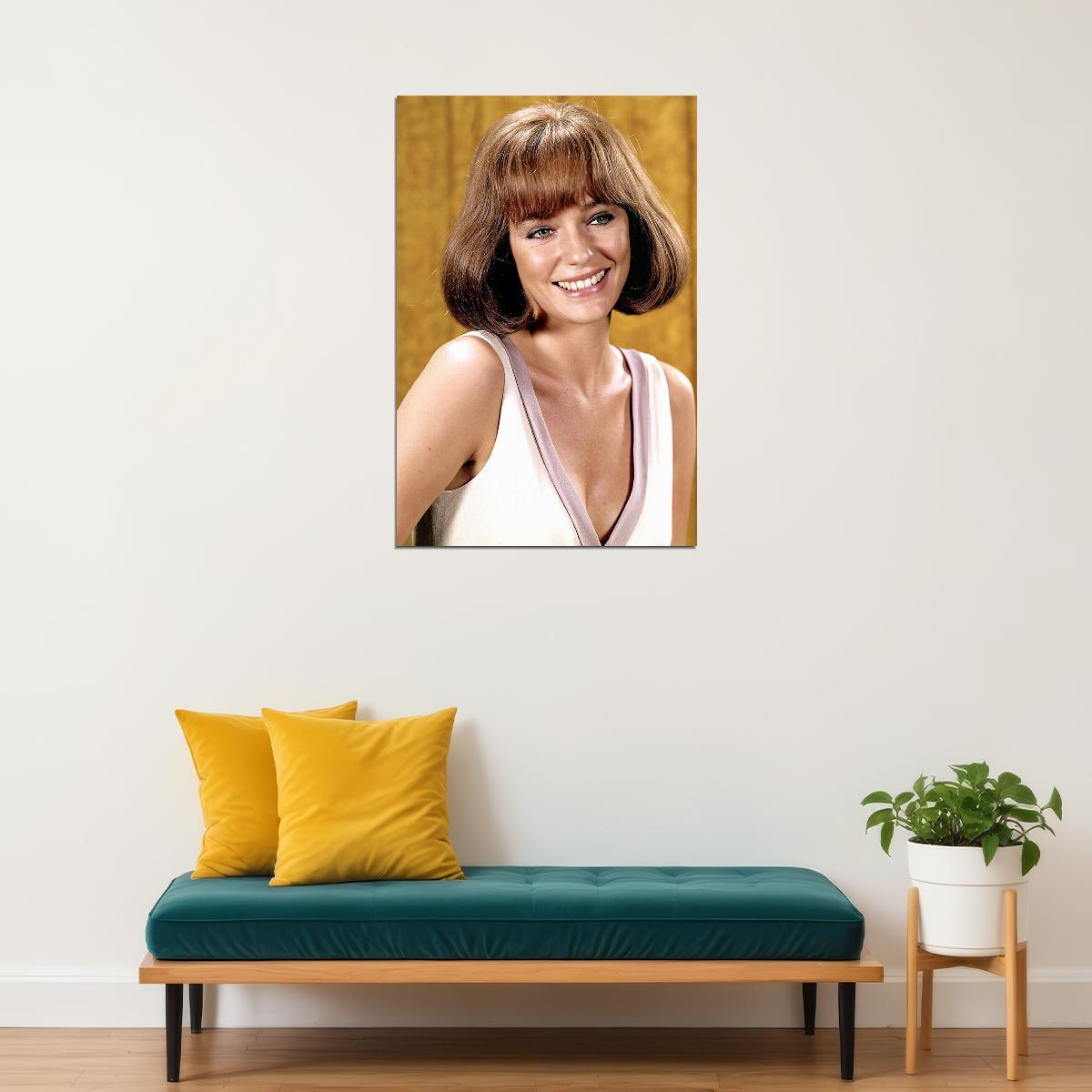 Jacqueline Bisset Celebrity Movie Actress Artist Poster Wall Art Print Home Wall Decor - xonomax