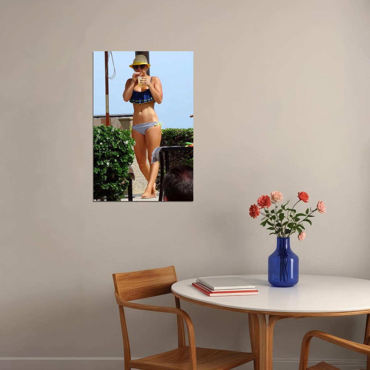 Kaley Cuoco Celebrity Cinema Actor Artist Poster Wall Art Print Home Wall Decor - xonomax