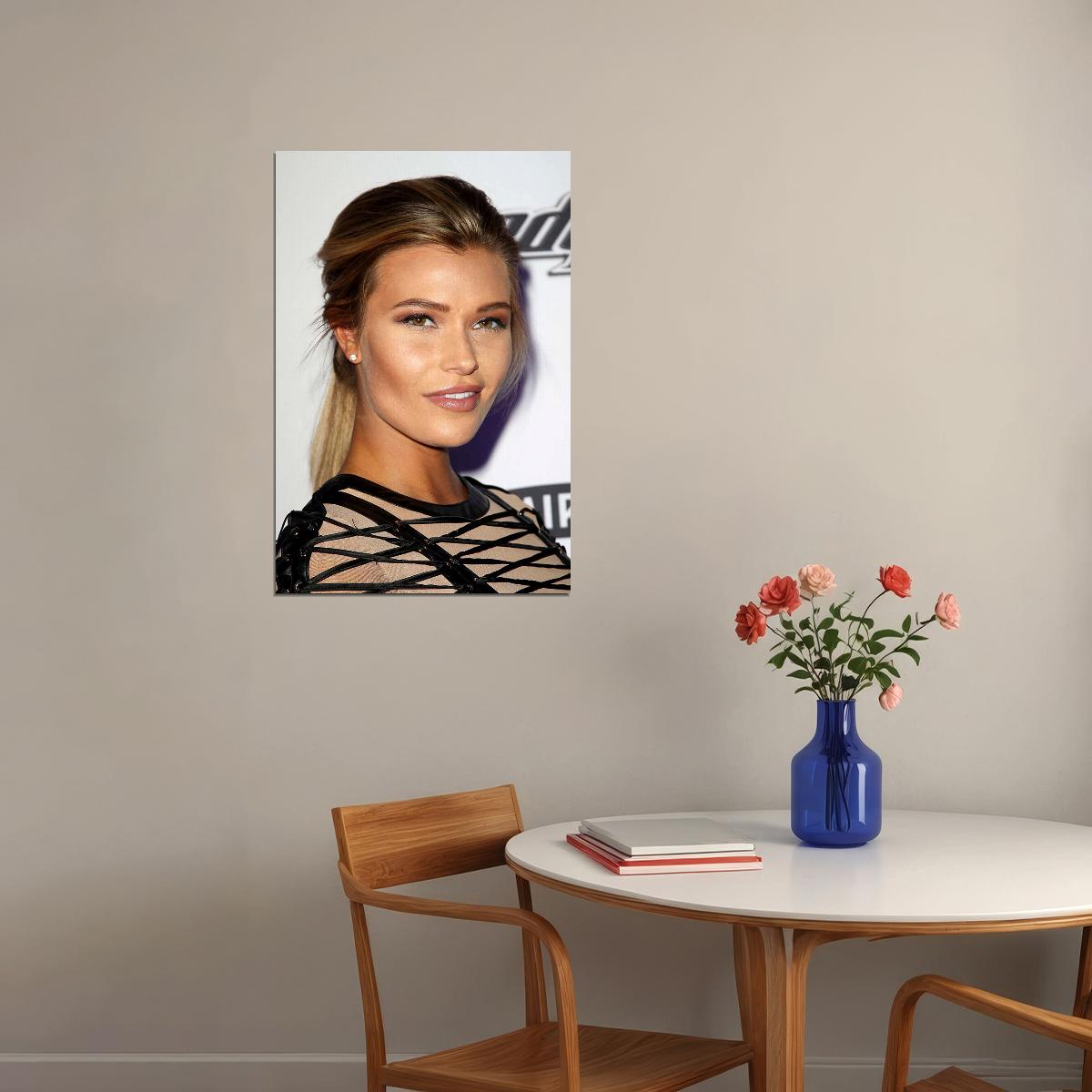 Samantha Hoopes Celebrity Beauty Model Artist Poster Wall Art Print Home Wall Decor