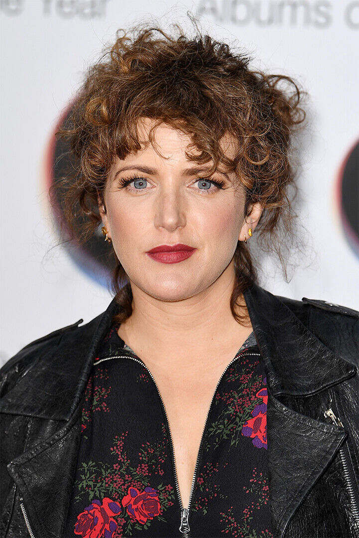 Annie Mac Dj 80's 90's Singer Musician Artist Poster Wall Art Print Home Wall Decor - xonomax