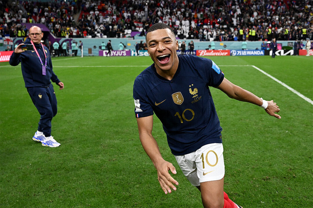 Kylian Mbappe France National Team World Cup Poster Wall Art Print Home Wall Decor - xonomax