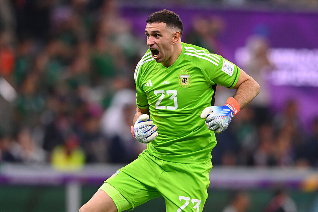 Emiliano Martinez Argentina National Team World Cup Poster Wall Art Print Home Wall Decor - xonomax