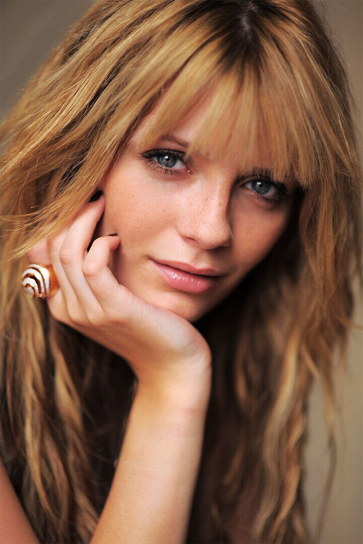 Mischa Barton Celebrity Tv Series Actress Star Poster Wall Art Print Home Wall Decor - xonomax