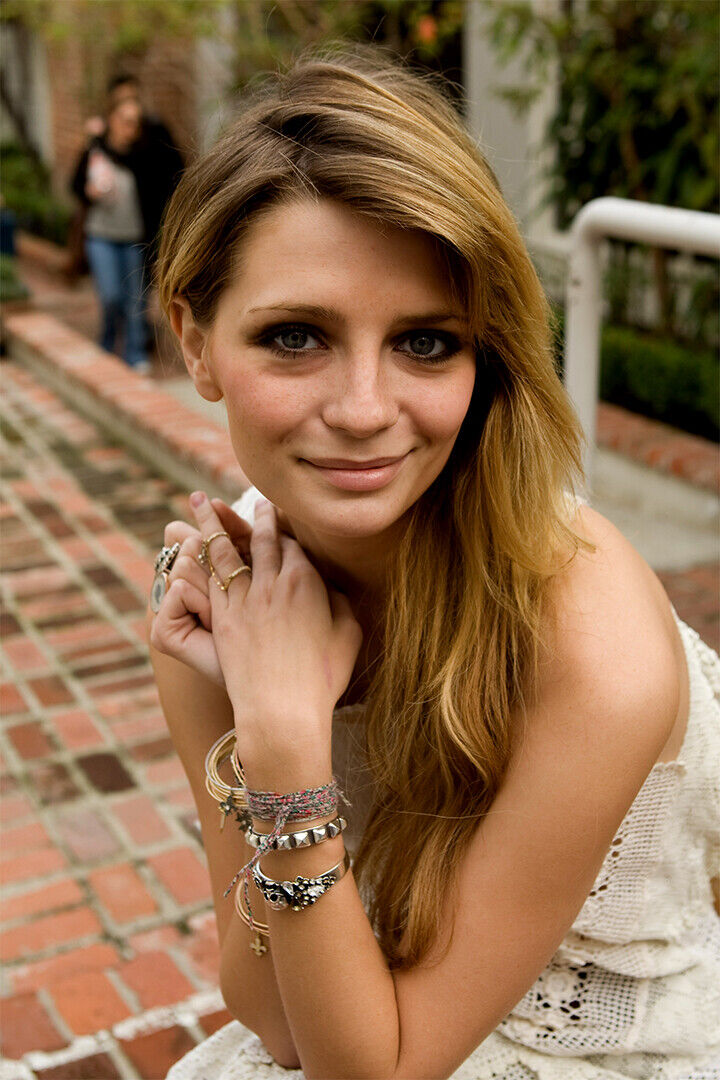 Mischa Barton Celebrity Movie Actress Star Poster Wall Art Print Home Wall Decor - xonomax