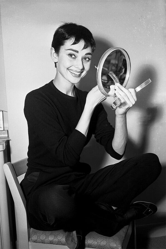 Audrey Hepburn Celebrity Cinema Actress Idol Poster Wall Art Print Home Wall Decor - xonomax