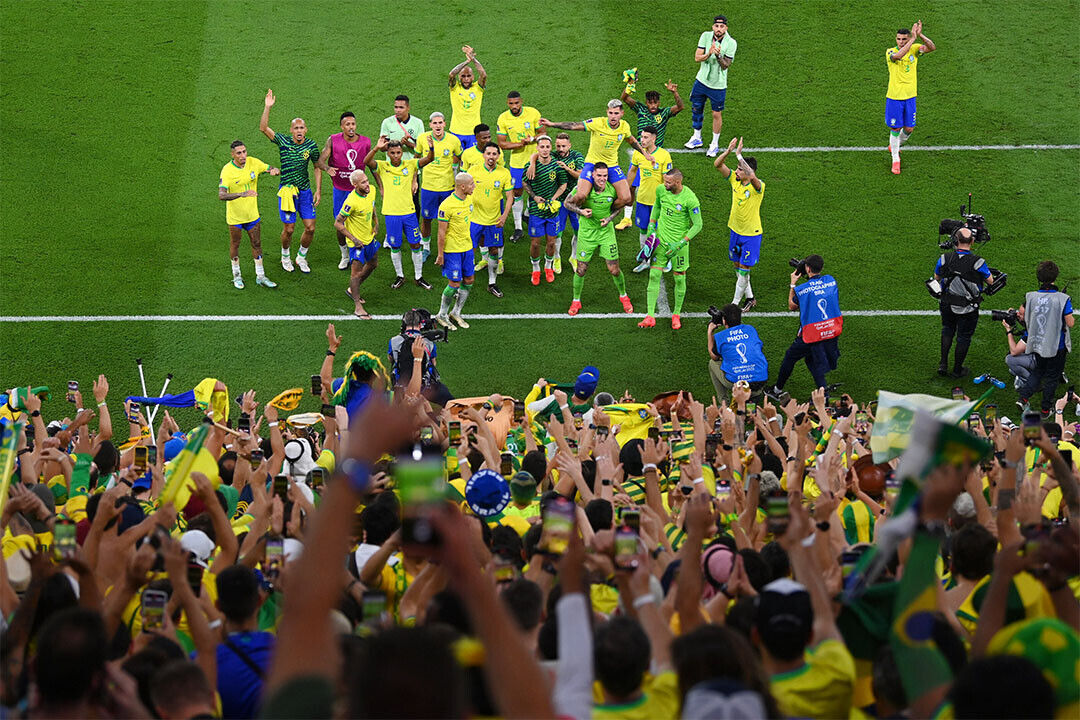 Brazil National Team Celebration World Cup Fans Poster Wall Art Print Home Wall Decor - xonomax