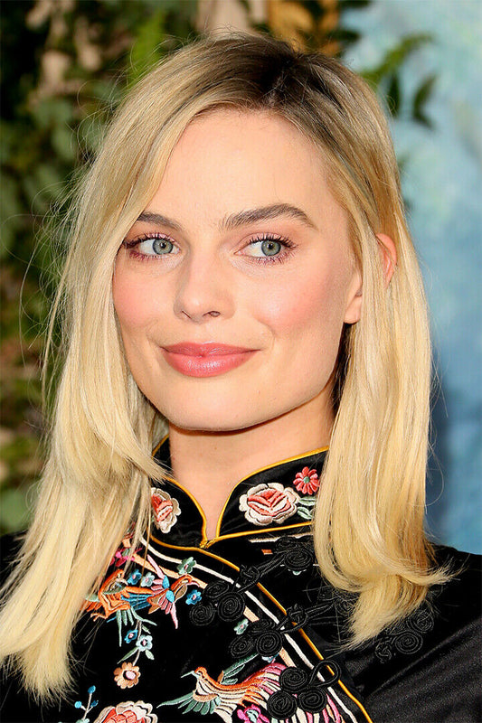 Margot Robbie Cinema Actress Artist Idol Poster Wall Art Print Home Wall Decor - xonomax