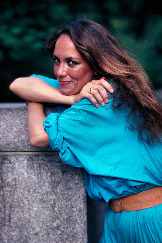 Catherine Bach Vintage Cinema Actor Star Poster Wall Art Print Home Wall Decor - xonomax