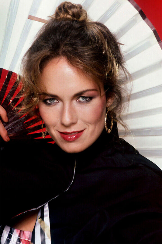 Catherine Bach Vintage Movie Actor Idol Poster Wall Art Print Home Wall Decor - xonomax