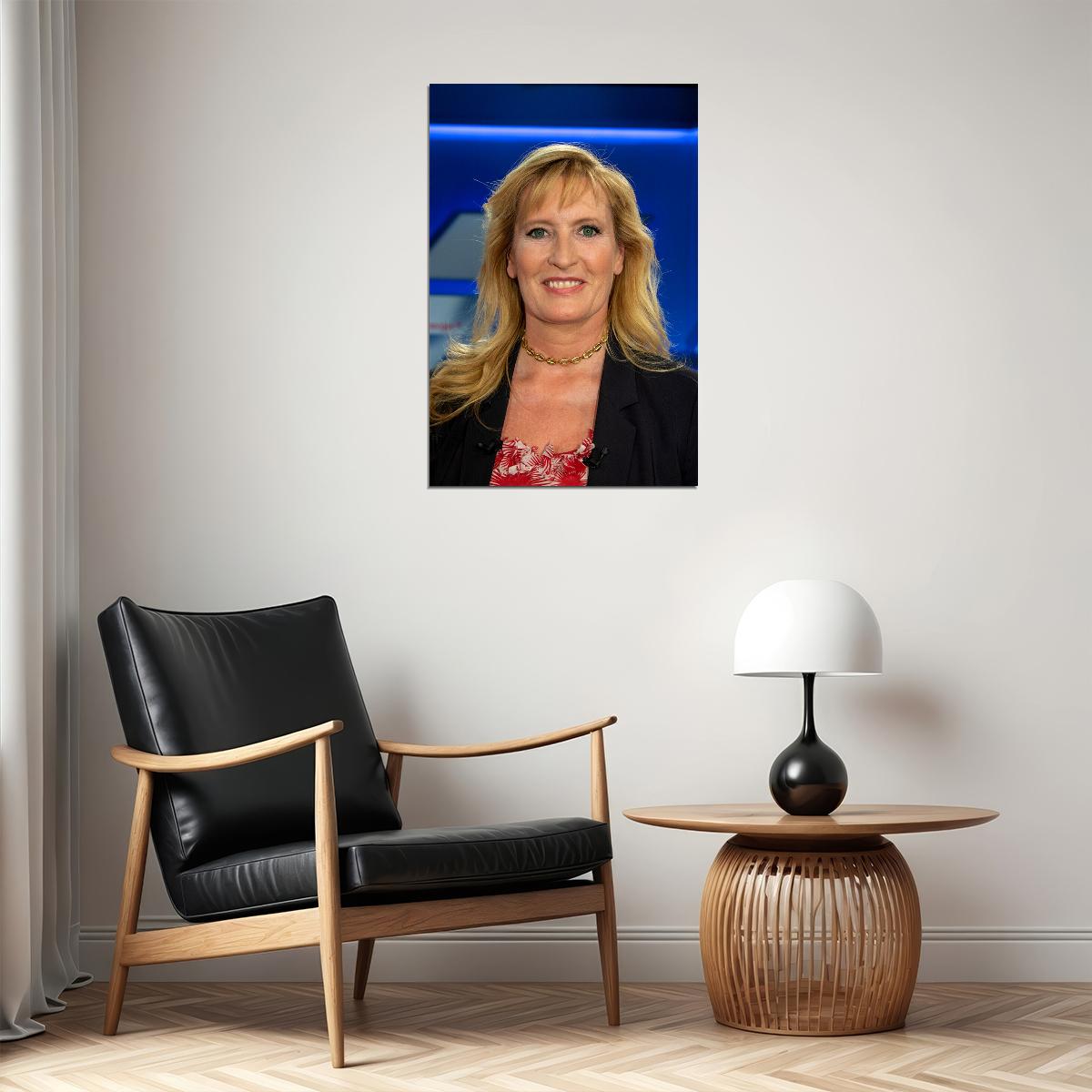 Claudia Kleinert Tv Presenter Star Poster Wall Art Print Home Wall Decor - xonomax