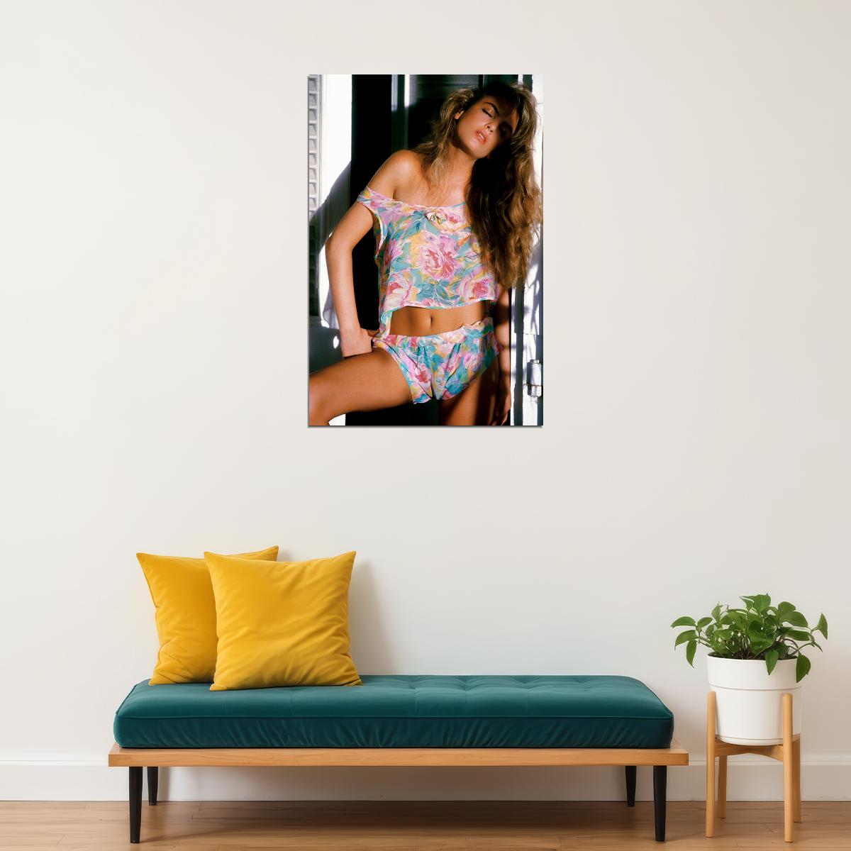 Gianna Amore 80s 90s Sexy Model Star Poster Wall Art Print Home Wall Decor - xonomax