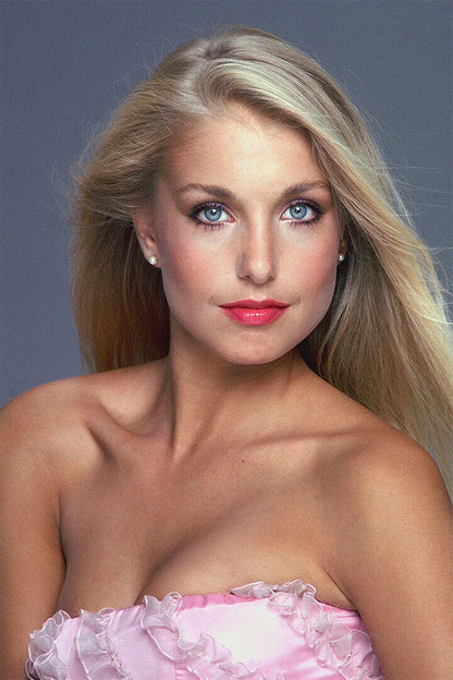 Heather Thomas Actor Writer Star Poster Wall Art Print Home Wall Decor - xonomax