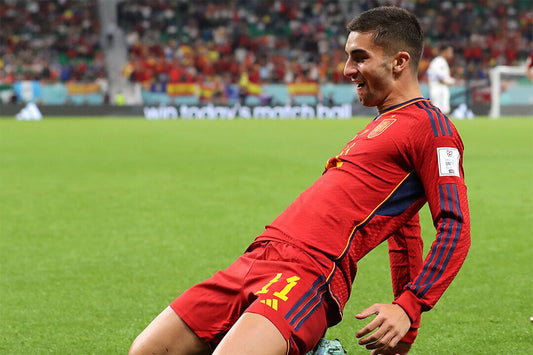 Ferran Torres Spain National Team World Cup Qatar 2022 Poster Wall Art Print Home Wall Decor - xonomax
