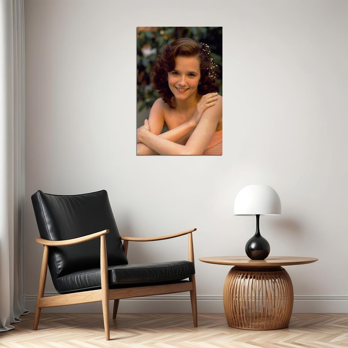 Lea Thompson 80s 90s Cinema Actress Star Poster Wall Art Print Home Wall Decor - xonomax