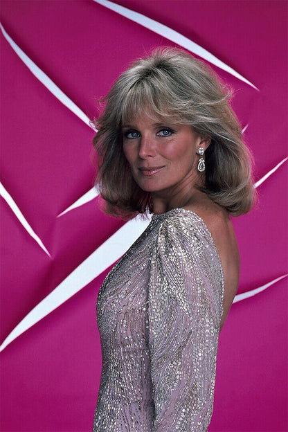 Linda Evans Celebrity Cinema Actor Star Poster Wall Art Print Home Wall Decor - xonomax