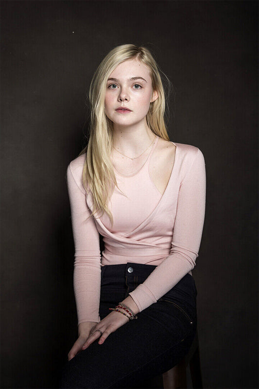 Elle Fanning Celebrity Cinema Actor Star Poster Wall Art Print Home Wall Decor - xonomax