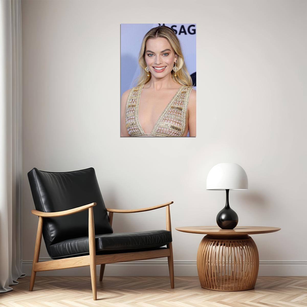 Margot Robbie Celebrity Sexy Actress Producer Poster Wall Art Print Home Wall Decor - xonomax