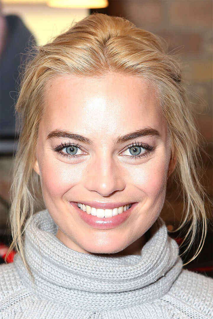 Margot Robbie Celebrity Tv Series Actor Idol Poster Wall Art Print Home Wall Decor - xonomax