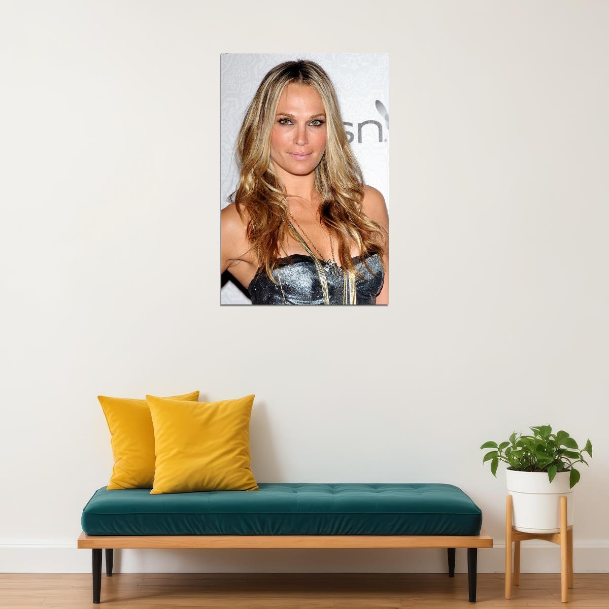 Molly Sims Celebrity Movie Actor Artist Idol Poster Wall Art Print Home Wall Decor - xonomax
