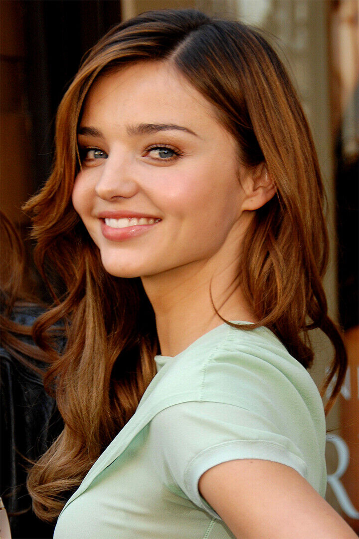 Miranda Kerr Celebrity Attractive Model Podium Star Poster Wall Art Print Home Wall Decor - xonomax