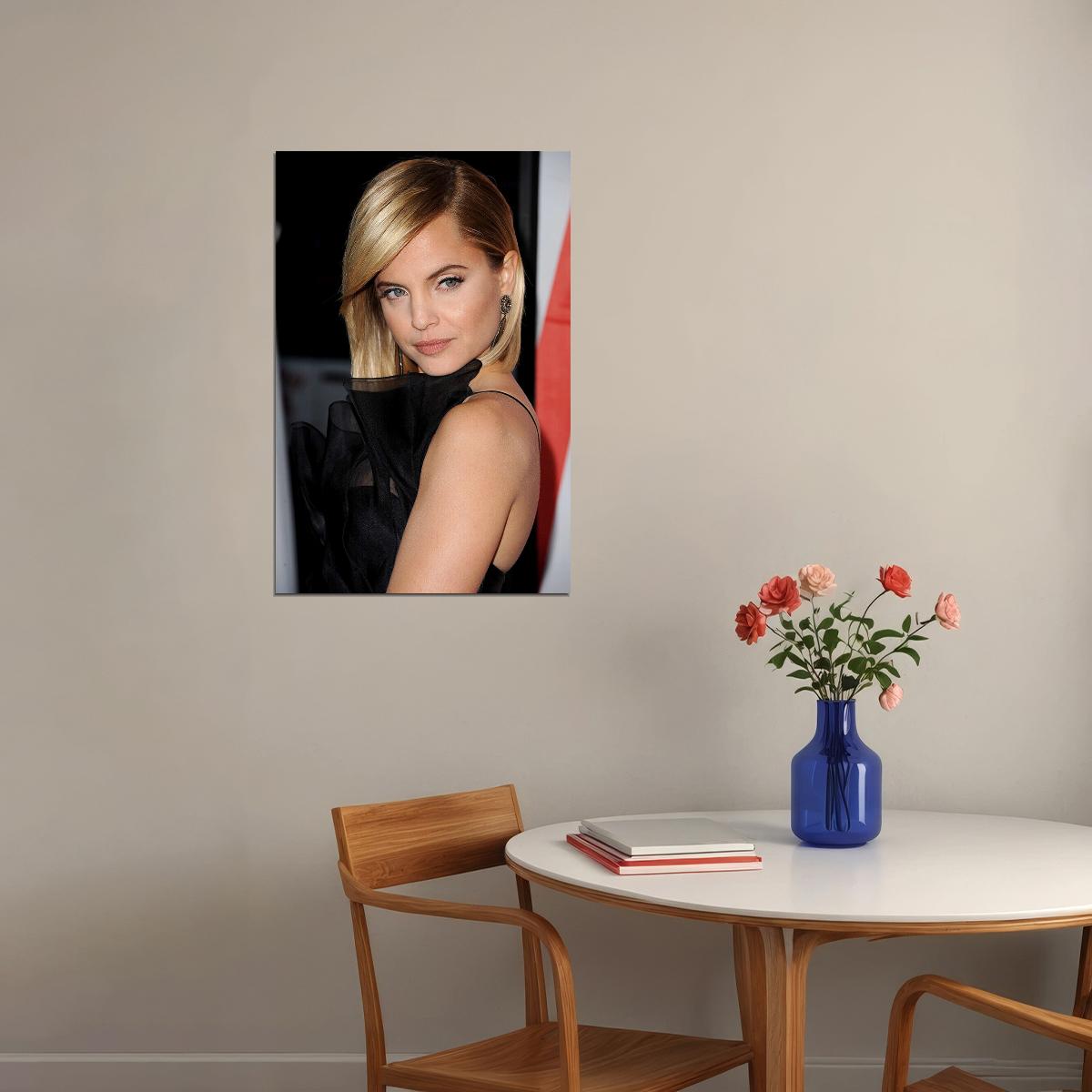 Mena Suvari Celebrity Cinema Actor Model Star Poster Wall Art Print Home Wall Decor - xonomax