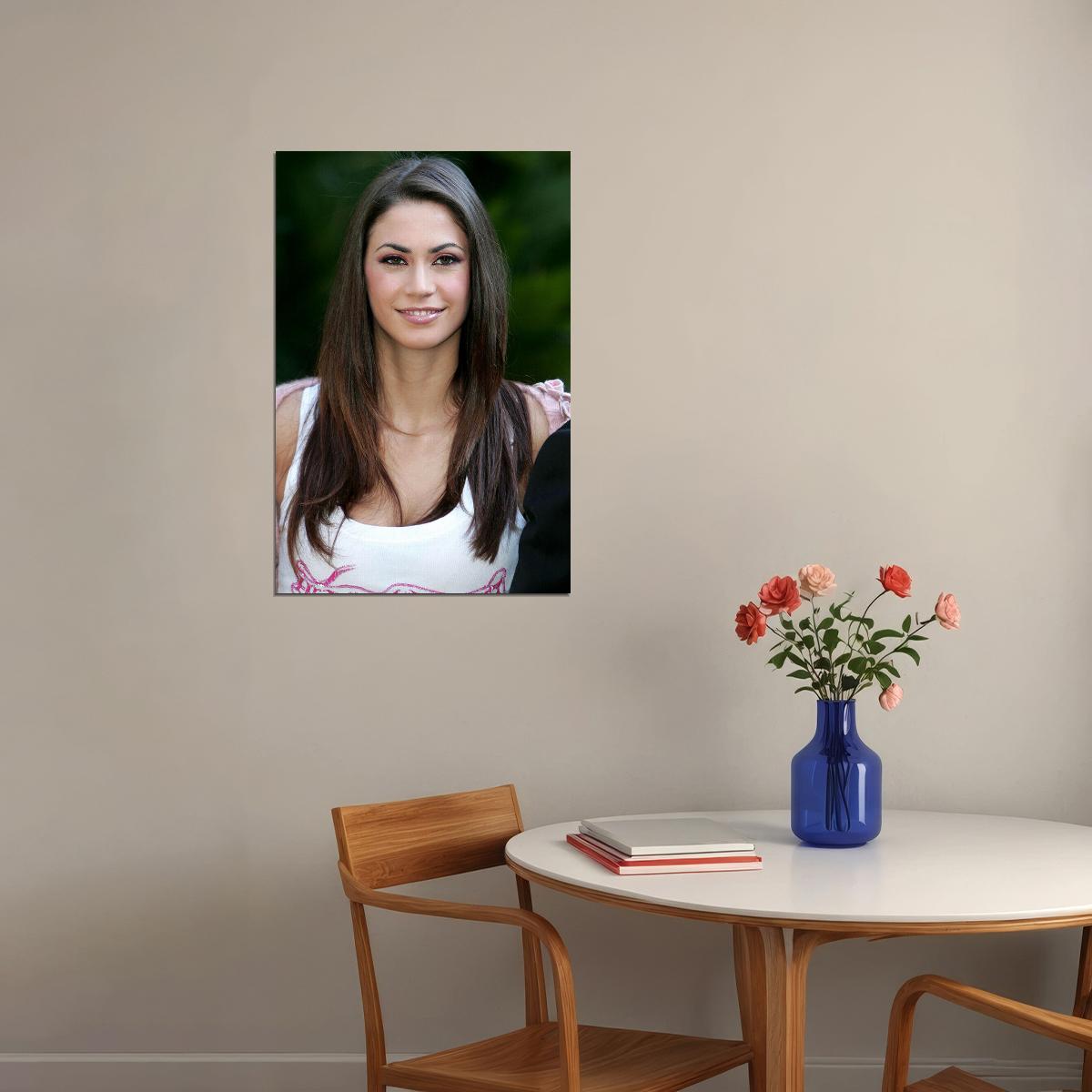 Melissa Satta Celebrity Tv Presenter Model Star Poster Wall Art Print Home Wall Decor - xonomax