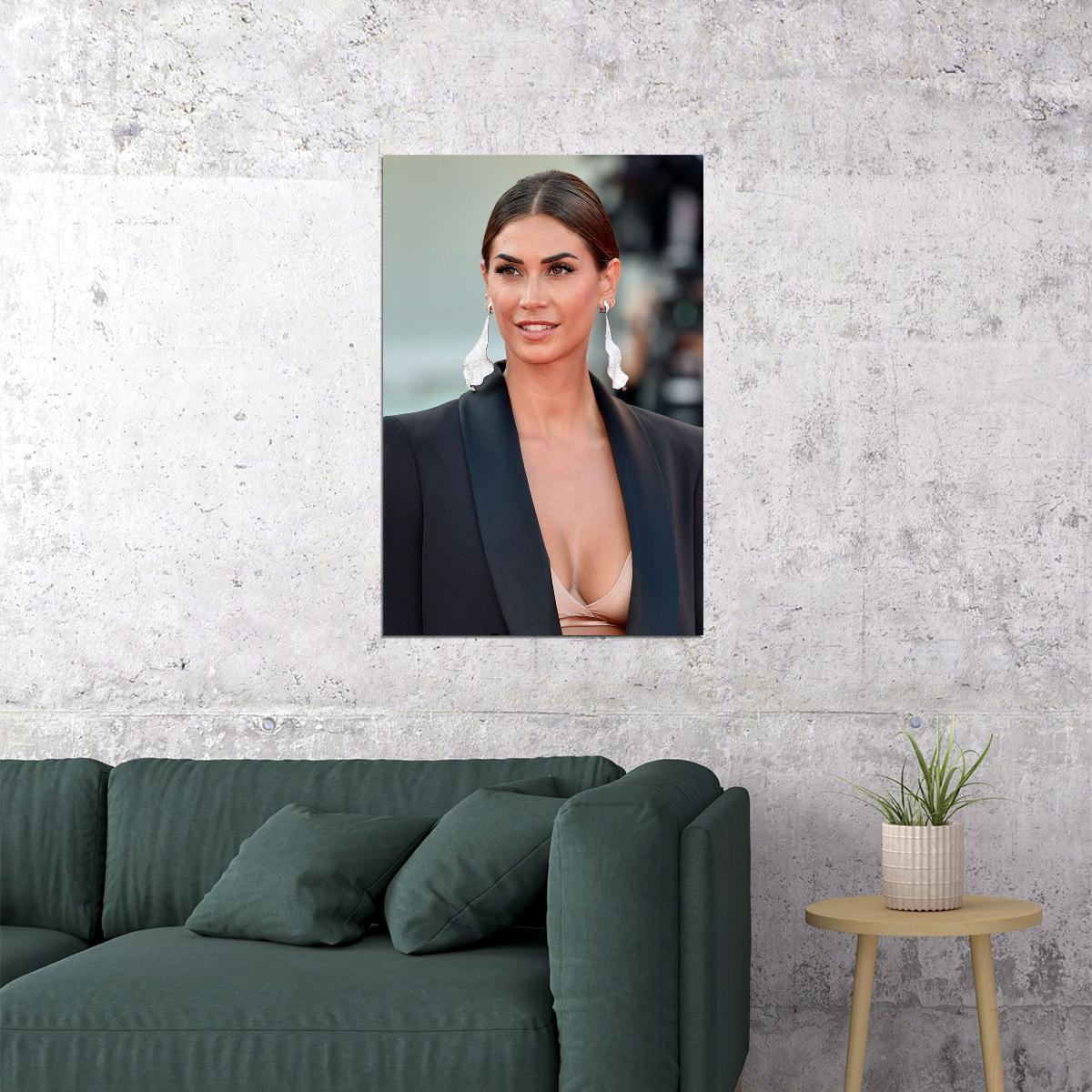 Melissa Satta Celebrity Tv Presenter Model Idol Poster Wall Art Print Home Wall Decor - xonomax