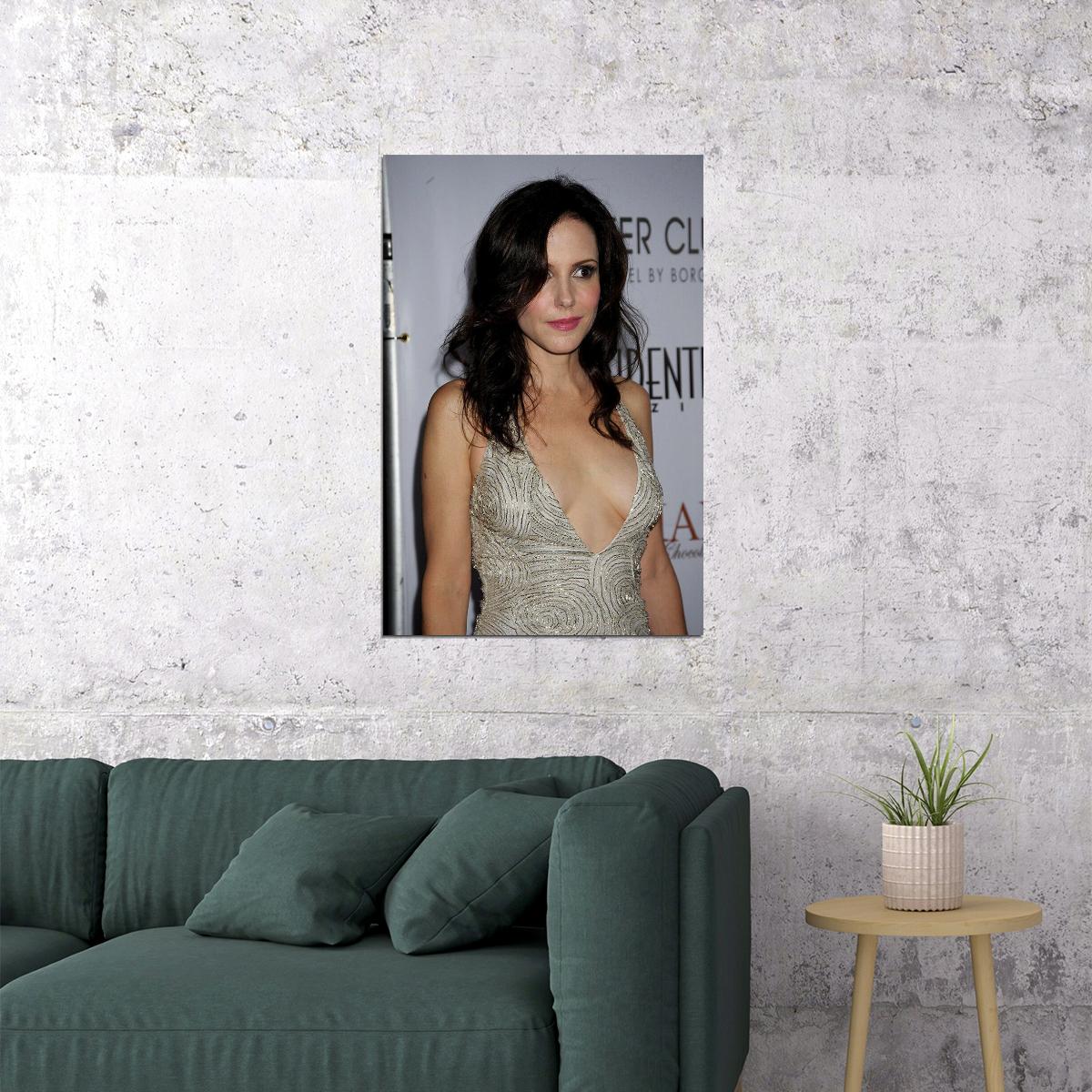 Mary Louise Parker Celebrity Cinema Actor Idol Poster Wall Art Print Home Wall Decor - xonomax