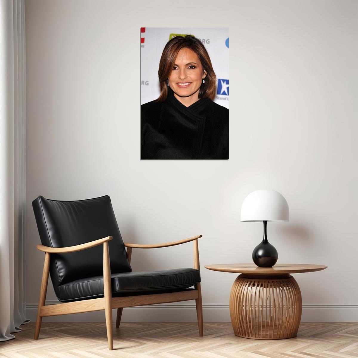Mariska Hargitay Celebrity Tv Series Actress Idol Poster Wall Art Print Home Wall Decor - xonomax
