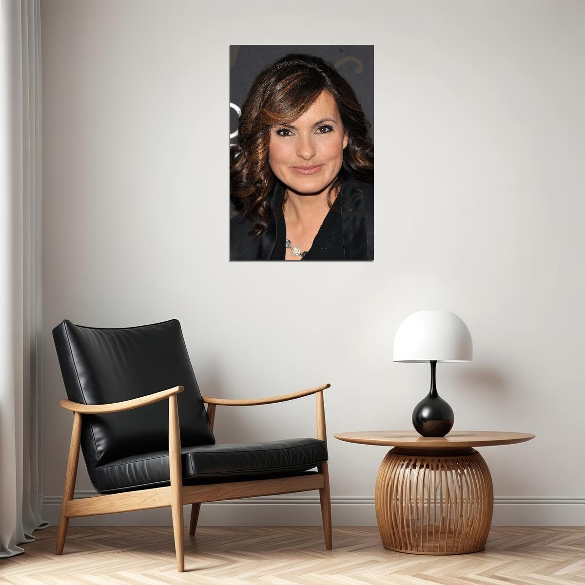Mariska Hargitay Celebrity Tv Series Actor Idol Poster Wall Art Print Home Wall Decor - xonomax
