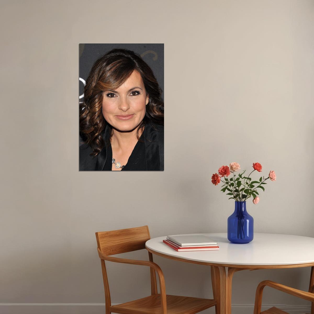 Mariska Hargitay Celebrity Tv Series Actor Idol Poster Wall Art Print Home Wall Decor - xonomax