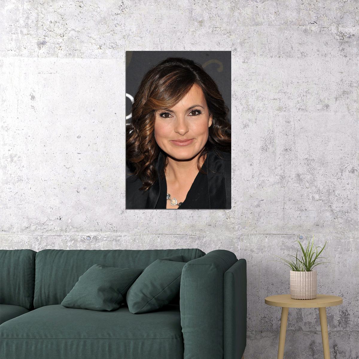 Mariska Hargitay Celebrity Tv Series Actor Idol Poster Wall Art Print Home Wall Decor - xonomax