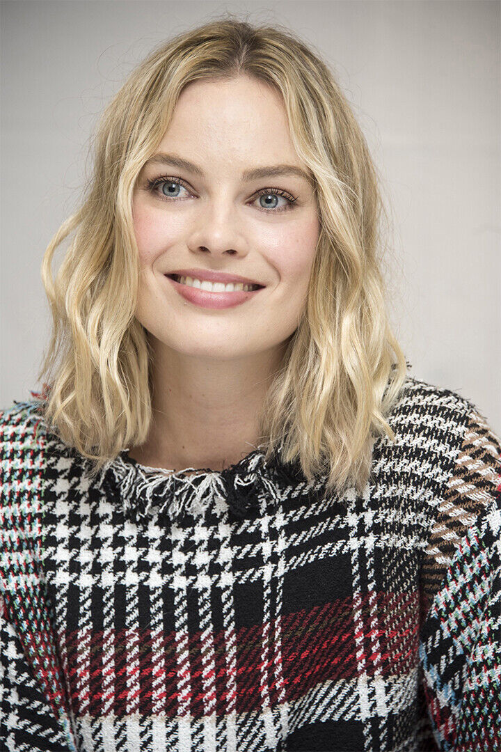 Margot Robbie Movie Actor Producer Idol Poster Wall Art Print Home Wall Decor - xonomax