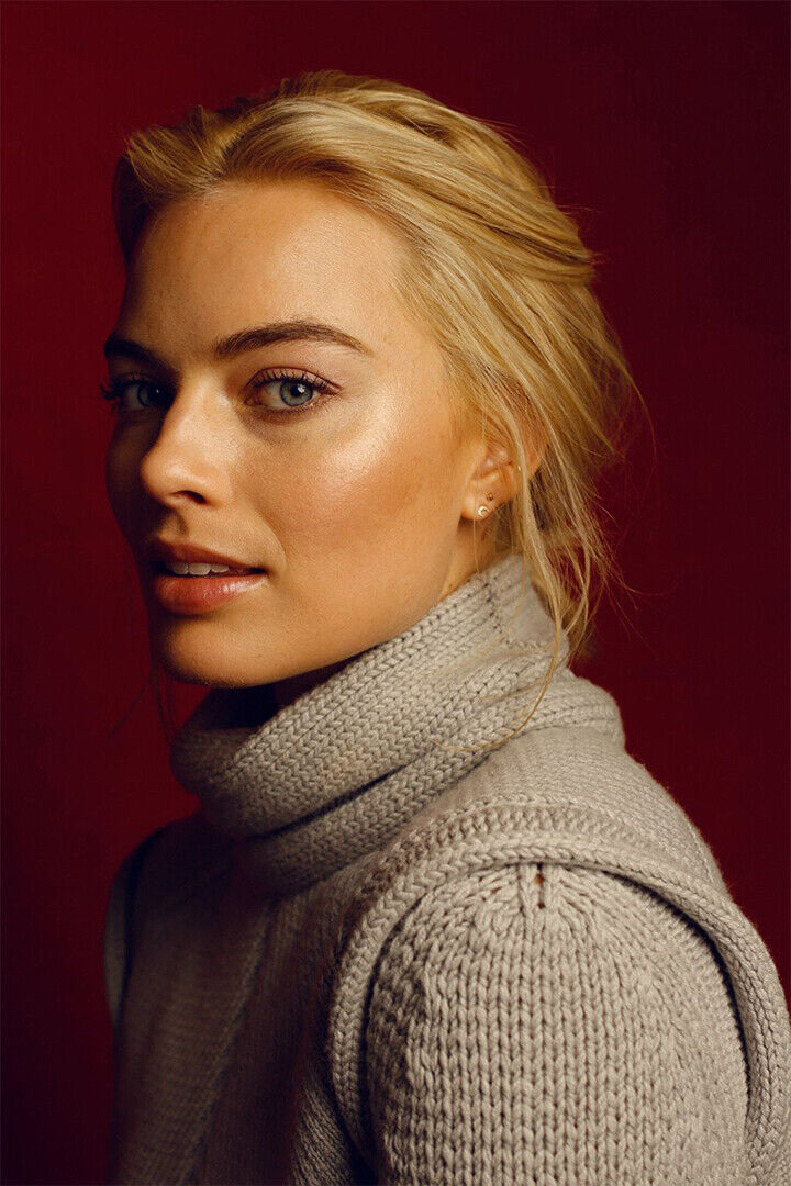 Margot Robbie Cinema Actor Actress Artist Idol Poster Wall Art Print Home Wall Decor - xonomax