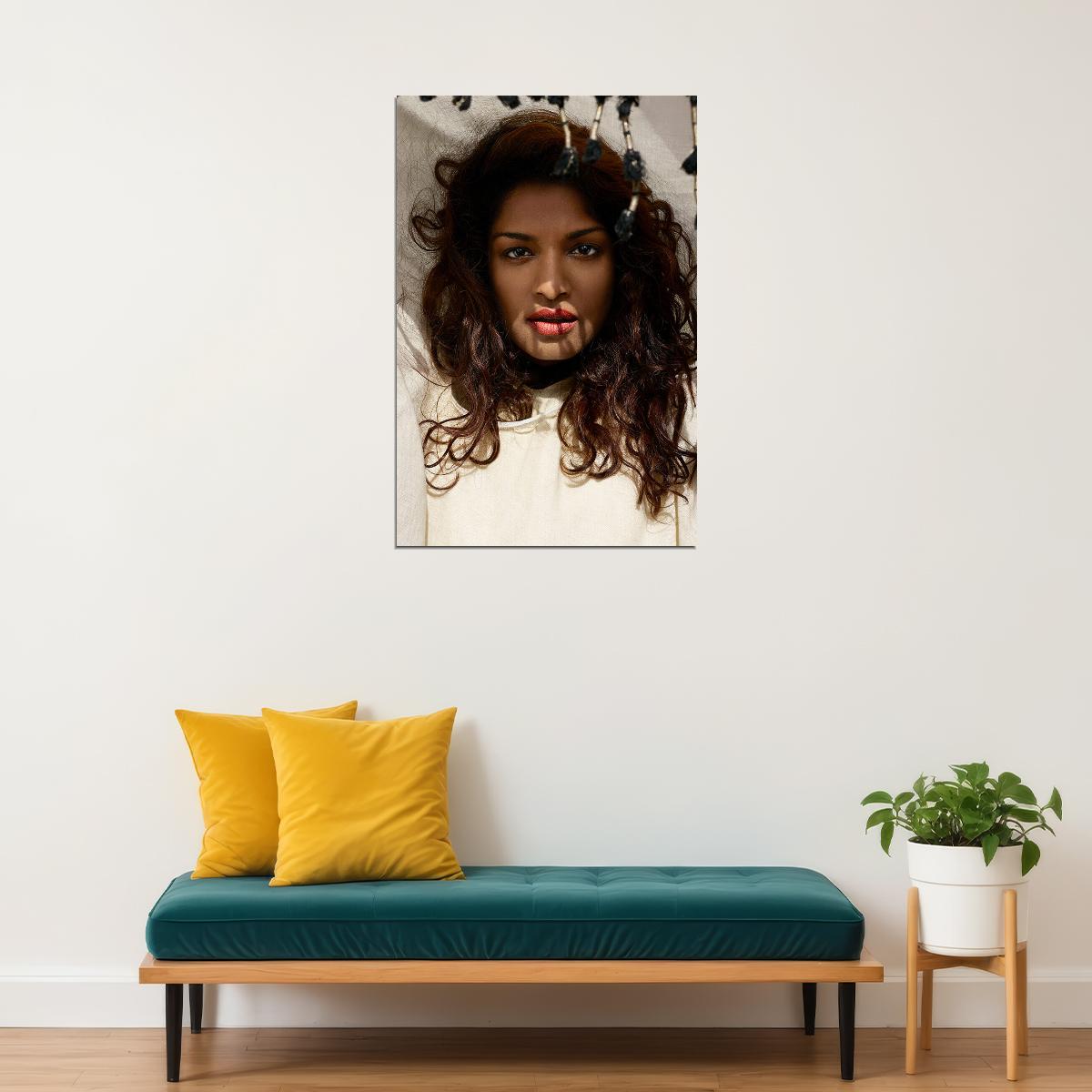 Mia Celebrity Singer Musician Artist Star Poster Wall Art Print Home Wall Decor - xonomax