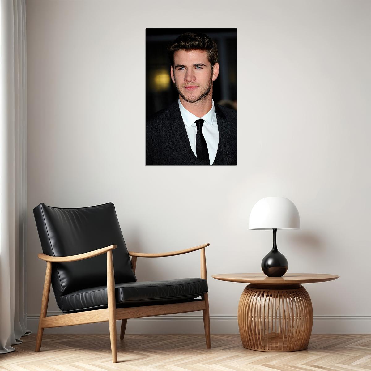 Liam Hemsworth Celebrity Cinema Actress Idol Poster Wall Art Print Home Wall Decor - xonomax