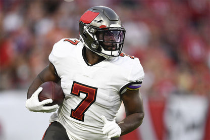 Tampa Bay Buccaneers Leonard Fournette 7 American Football Poster Wall Art Print Home Wall Decor - xonomax