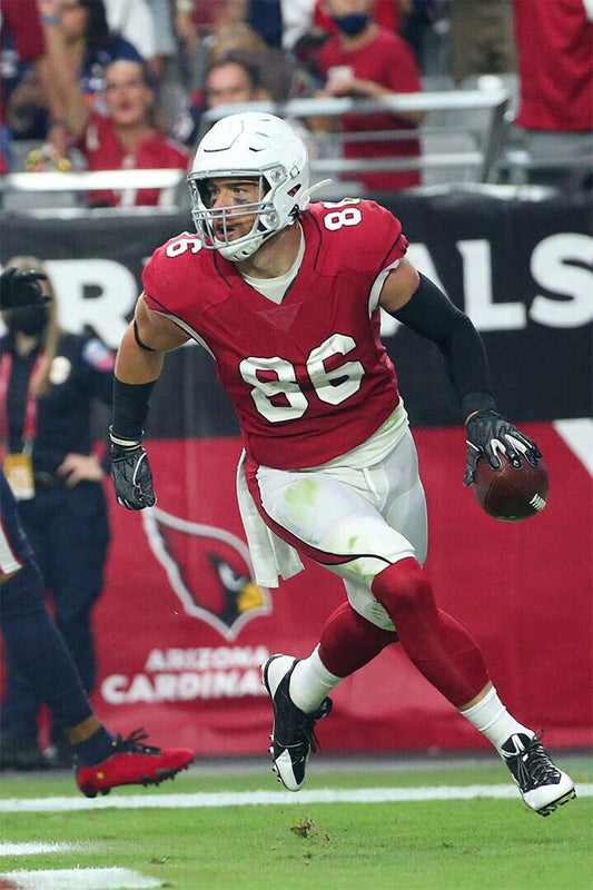 Arizona Cardinals Zach Ertz 86 American Football Player Poster Wall Art Print Home Wall Decor - xonomax