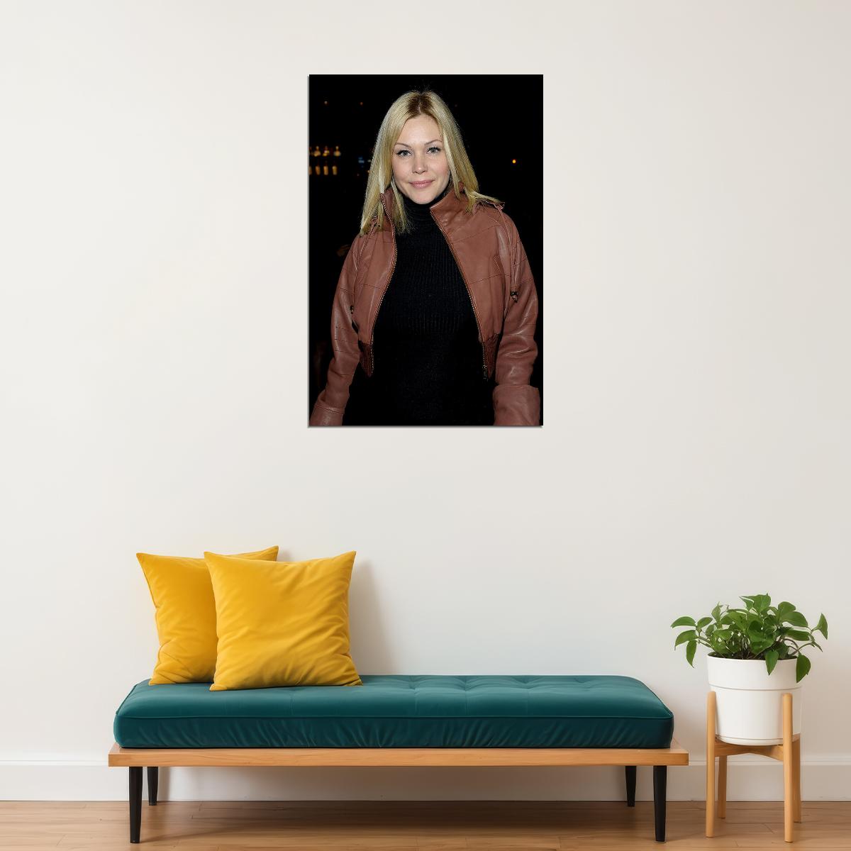 Shanna Moakler Sexy Blond Woman Poster Wall Art Print Home Wall Decor - xonomax