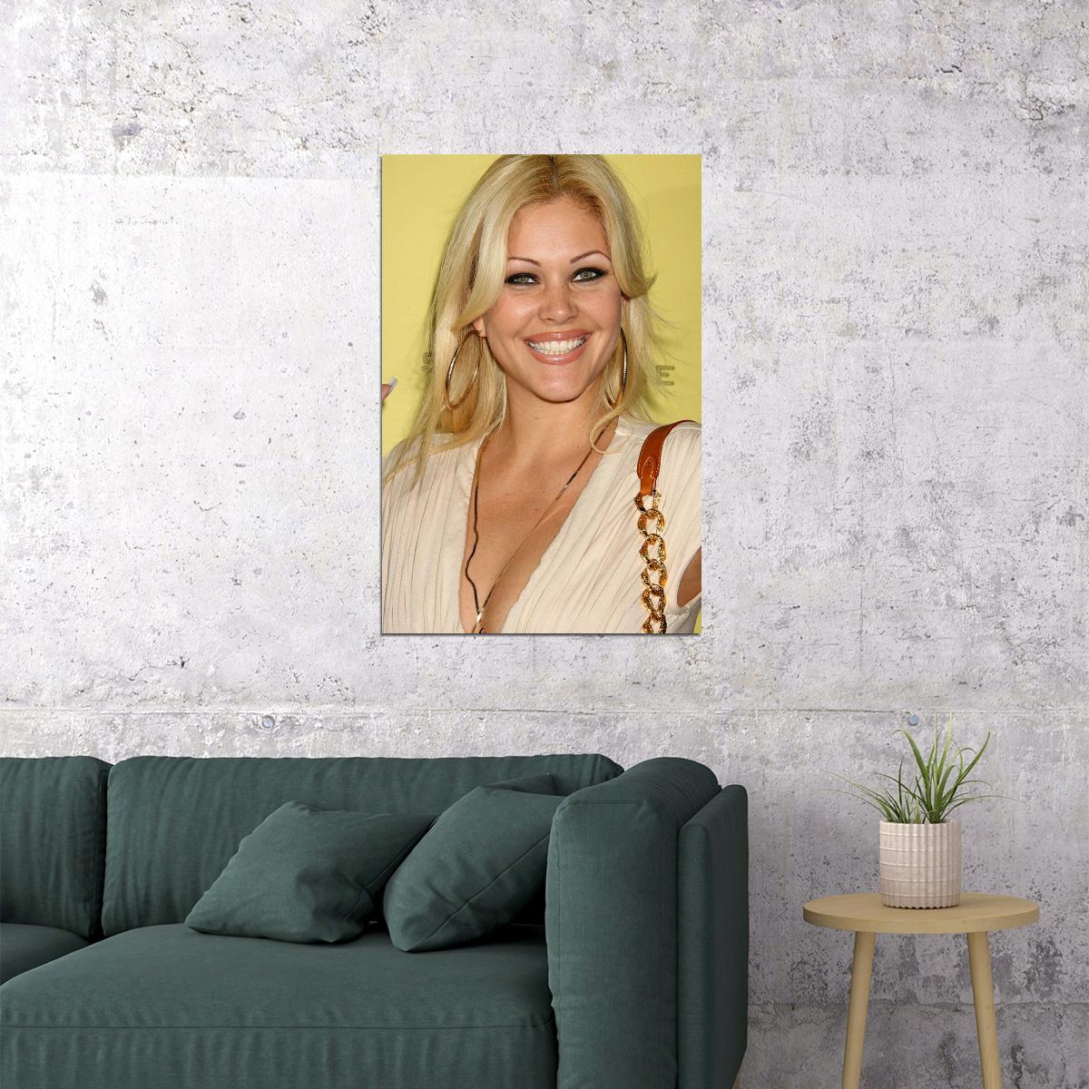 Shanna Moakler Sexy Blond Woman Poster Wall Art Print Home Wall Decor - xonomax