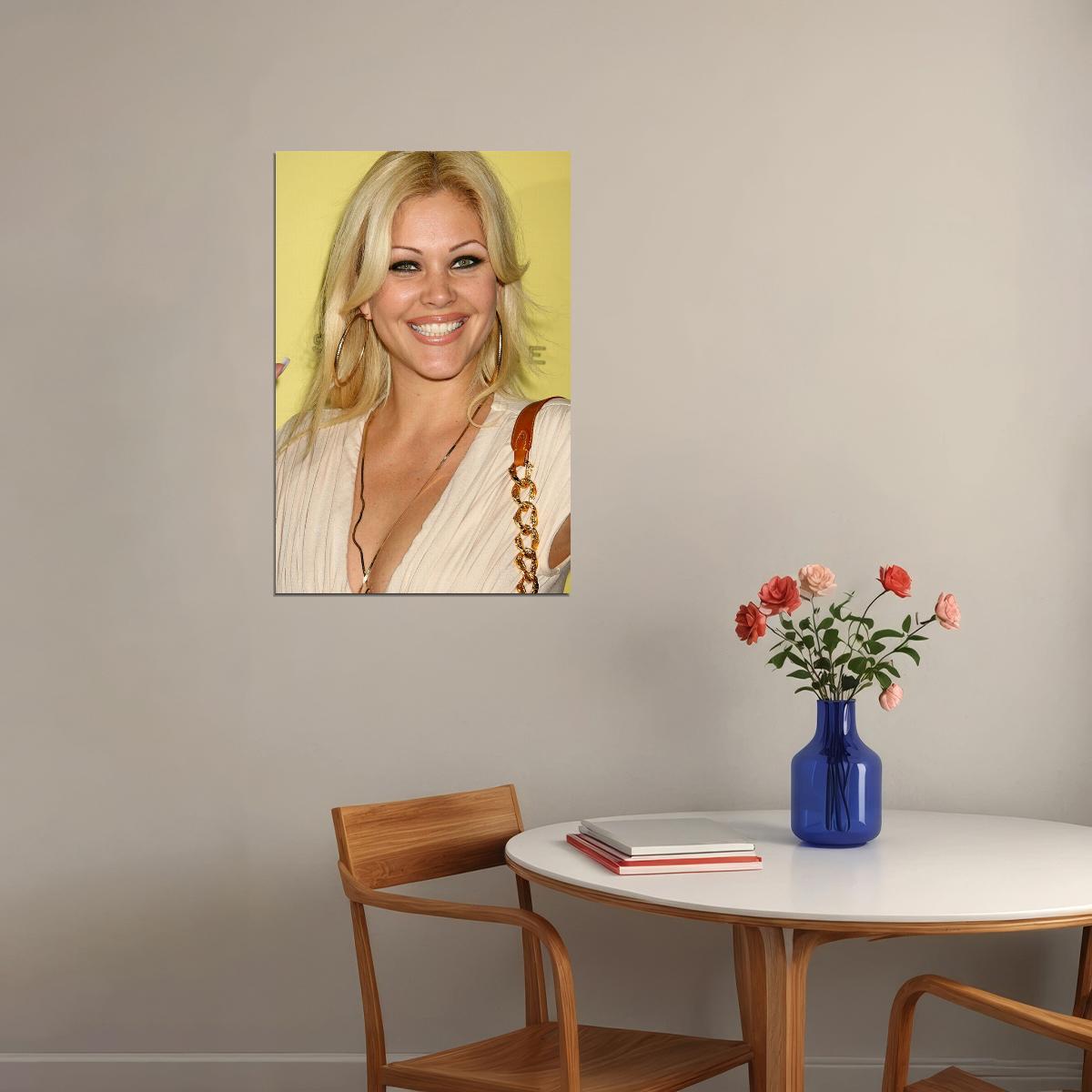 Shanna Moakler Sexy Blond Woman Poster Wall Art Print Home Wall Decor - xonomax