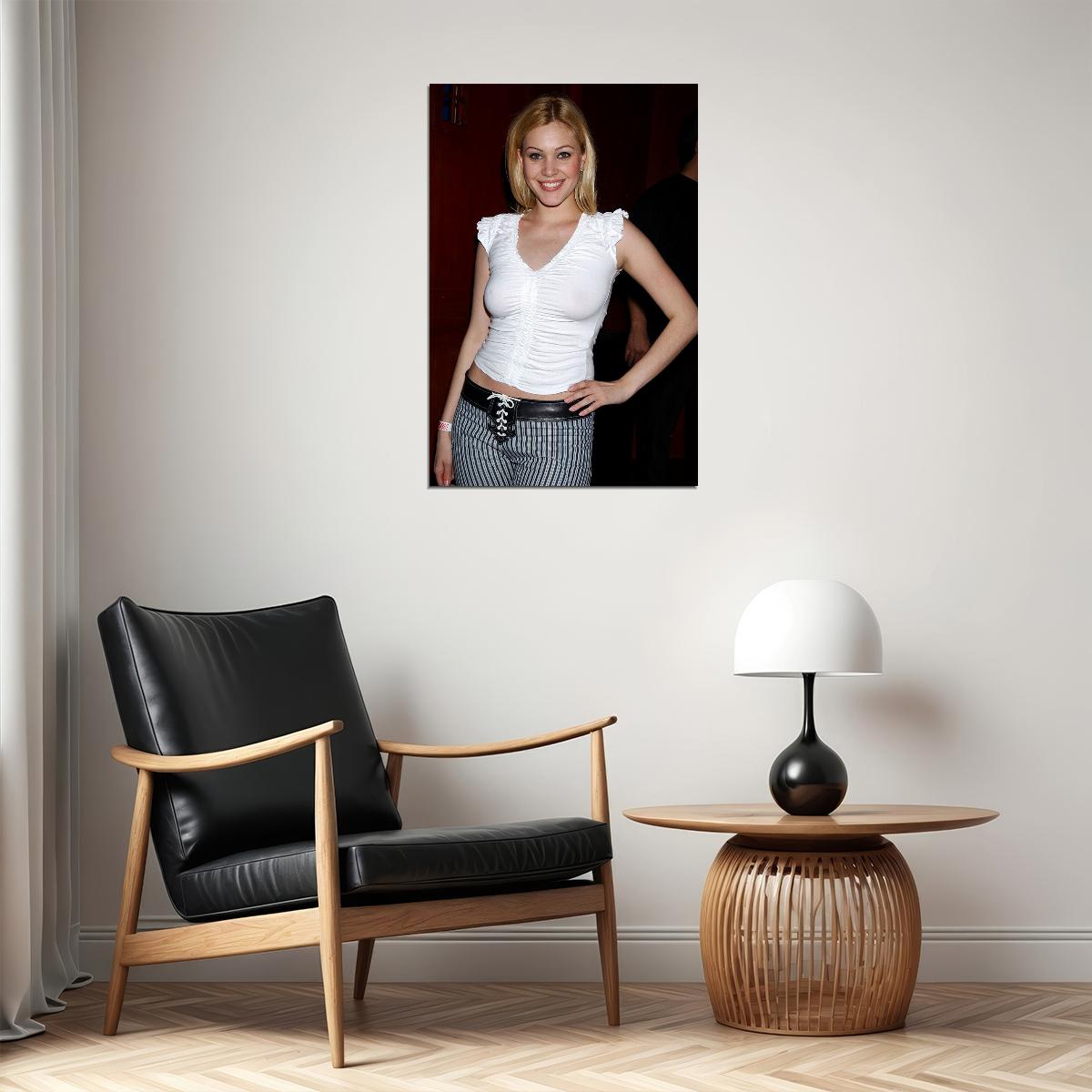 Shanna Moakler Sexy Blond Woman Model Poster Wall Art Print Home Wall Decor - xonomax